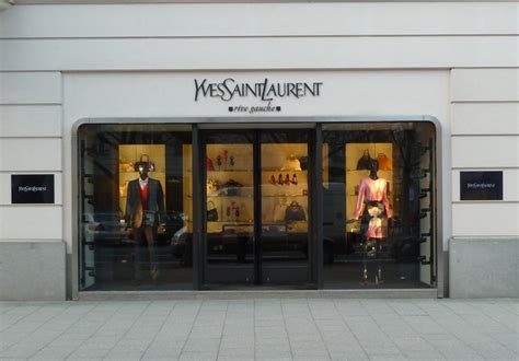 ysl berlin friedrichstrasse|Yves Saint Laurent – Kurfürstendamm .